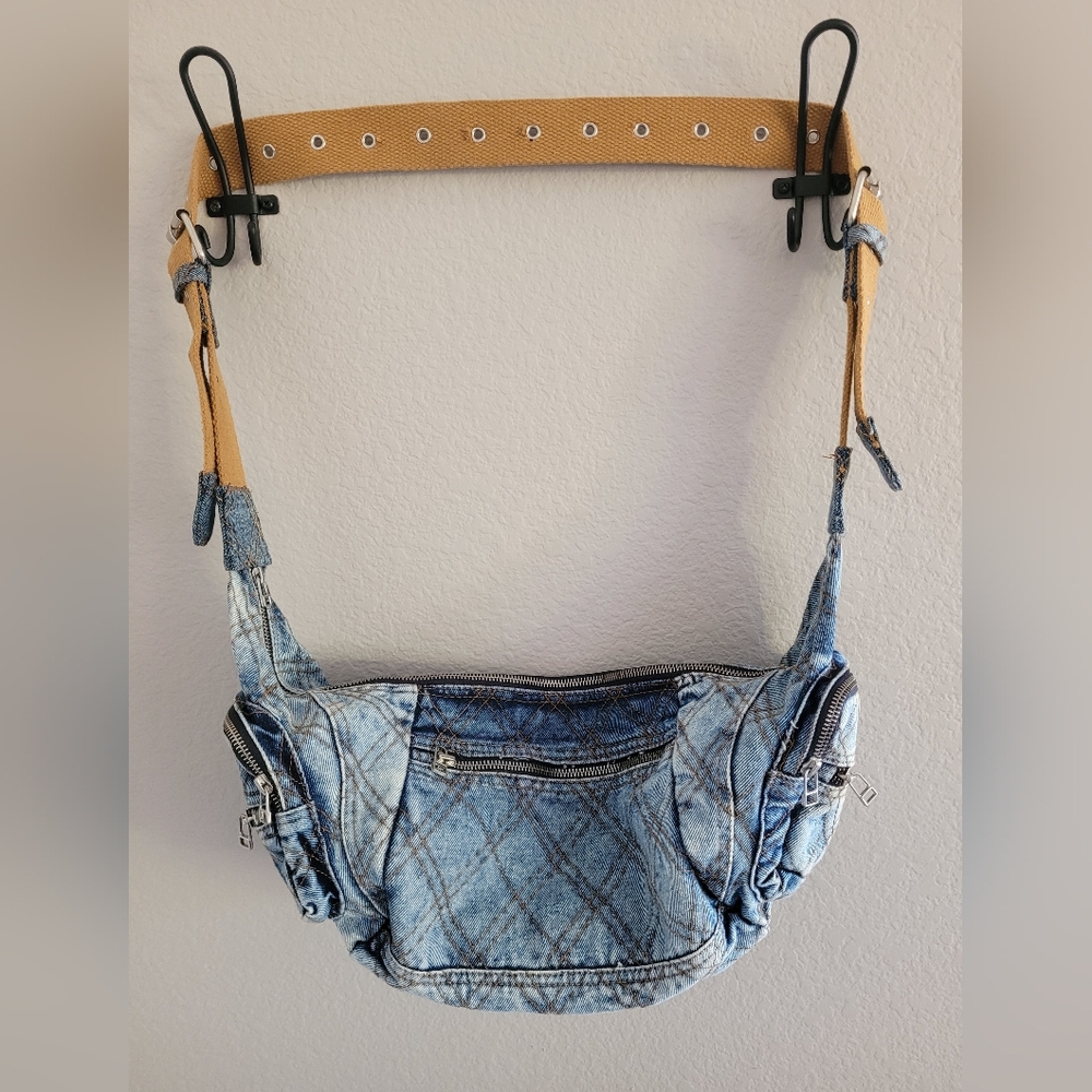 URBAN OUTFITTERS Denim Sling/Crossbody Bag - Picture 5 of 12